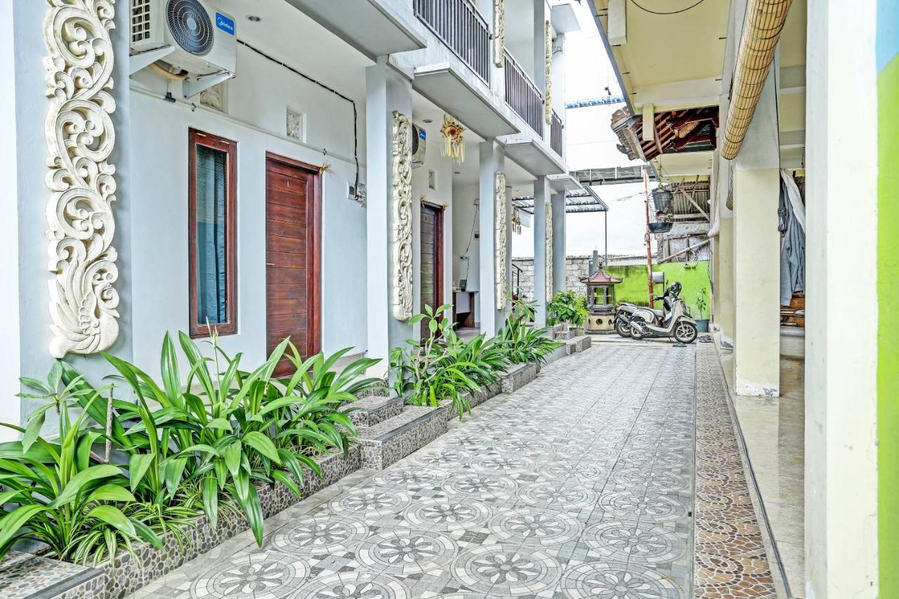Oyo 91080 Kubu D&D Guesthouse Seminyak Kültér fotó