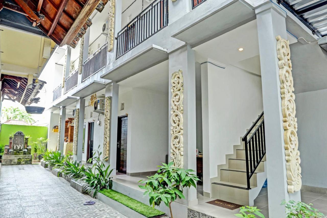 Oyo 91080 Kubu D&D Guesthouse Seminyak Kültér fotó