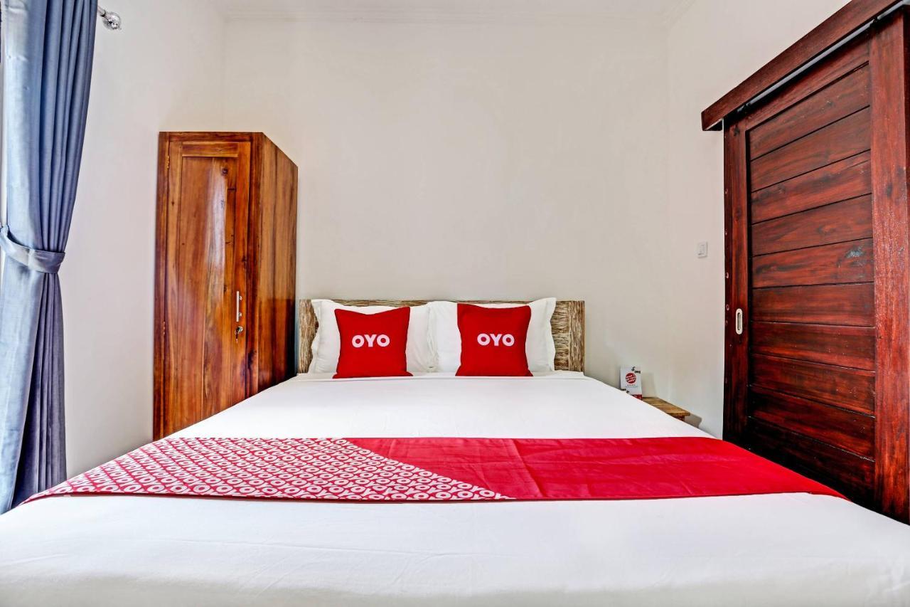Oyo 91080 Kubu D&D Guesthouse Seminyak Kültér fotó